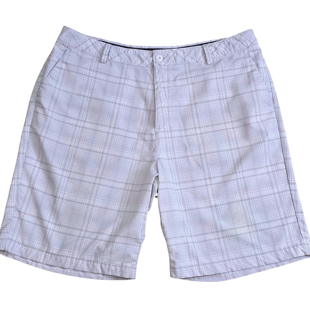 Under Armour Men's Size 40 Plaid Golf Shorts White Gray Performance